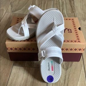 Women’s Skechers Sandals